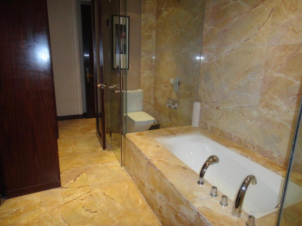 Ondine International Hotel Zhenjiang  Rom bilde